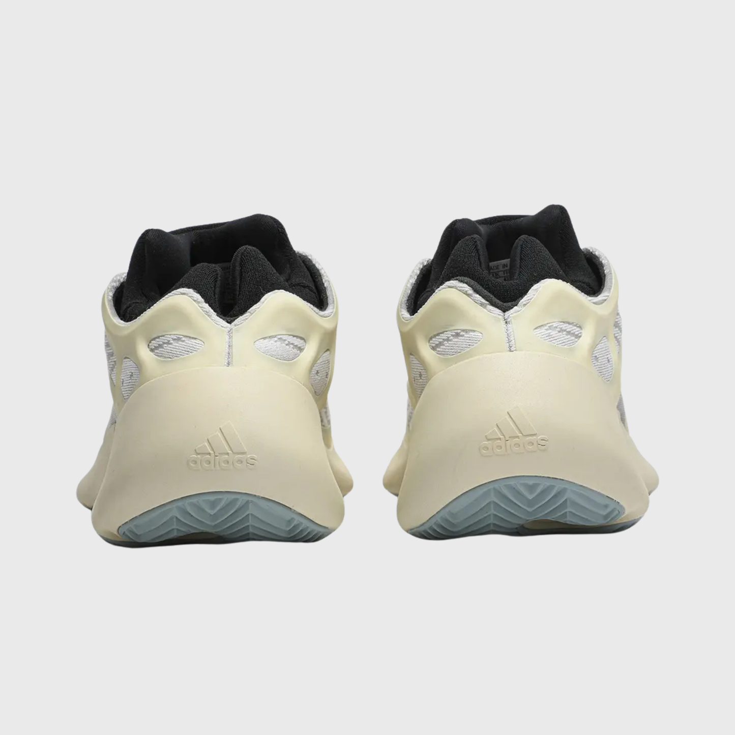 Yeezy 700 V3